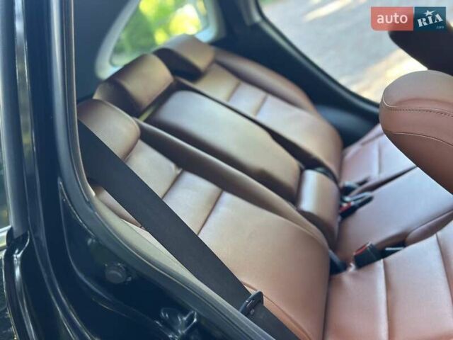 Черный Хонда СРВ, объемом двигателя 2.2 л и пробегом 197 тыс. км за 12800 $, фото 76 на Automoto.ua