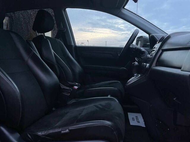 Чорний Хонда СРВ, об'ємом двигуна 2 л та пробігом 245 тис. км за 13100 $, фото 19 на Automoto.ua