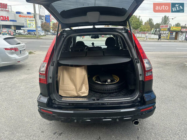 Черный Хонда СРВ, объемом двигателя 2.4 л и пробегом 190 тыс. км за 13000 $, фото 5 на Automoto.ua