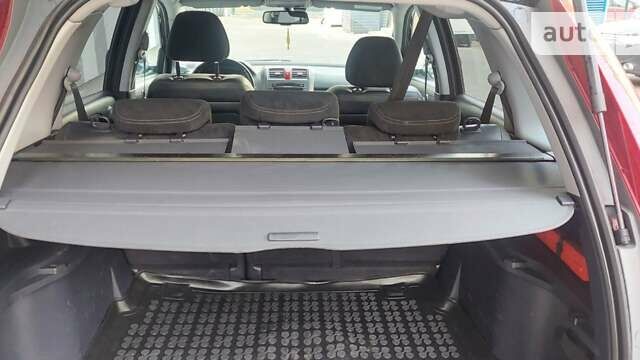 Черный Хонда СРВ, объемом двигателя 2.2 л и пробегом 255 тыс. км за 12999 $, фото 17 на Automoto.ua