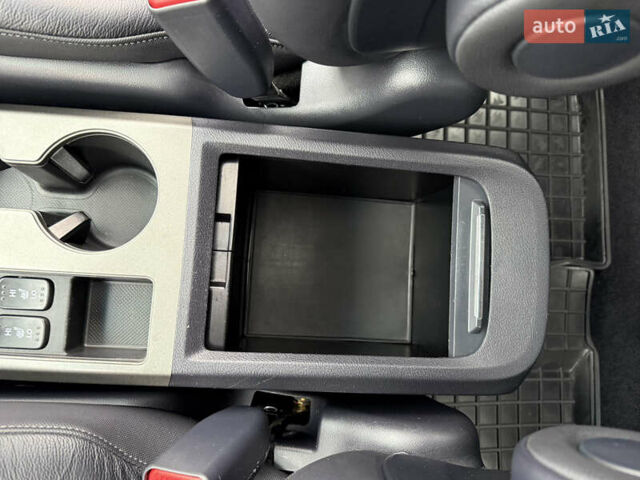 Черный Хонда СРВ, объемом двигателя 2.4 л и пробегом 168 тыс. км за 14900 $, фото 55 на Automoto.ua