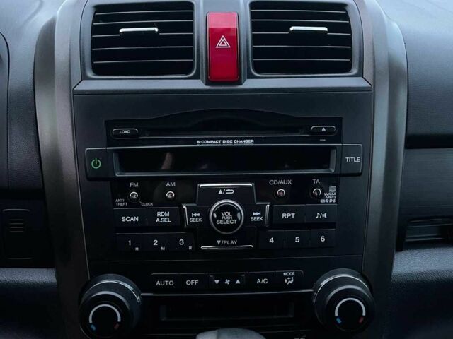 Чорний Хонда СРВ, об'ємом двигуна 2 л та пробігом 245 тис. км за 13100 $, фото 12 на Automoto.ua