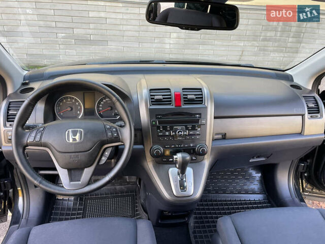 Хонда СРВ 2011 в Киеве на Automoto.ua Черный Хонда СРВ, объемом двигателя 2 л и пробегом 198 тыс. км за 11200 $, фото 17 на Automoto.ua