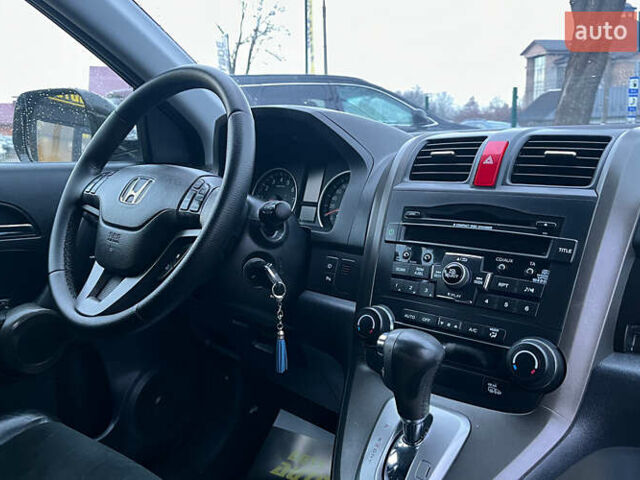 Чорний Хонда СРВ, об'ємом двигуна 2 л та пробігом 245 тис. км за 13100 $, фото 16 на Automoto.ua