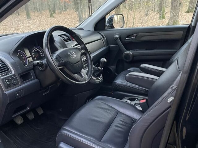 Черный Хонда СРВ, объемом двигателя 2 л и пробегом 220 тыс. км за 12600 $, фото 9 на Automoto.ua