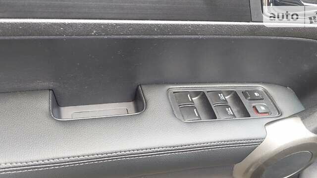 Черный Хонда СРВ, объемом двигателя 2.2 л и пробегом 255 тыс. км за 12999 $, фото 16 на Automoto.ua