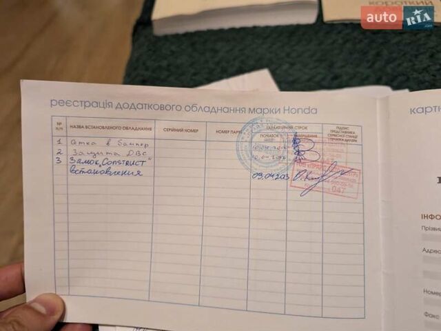 Черный Хонда СРВ, объемом двигателя 2 л и пробегом 92 тыс. км за 14700 $, фото 31 на Automoto.ua