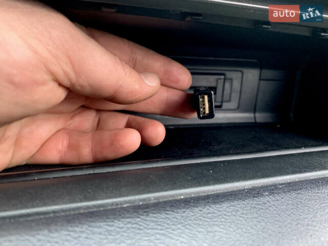 Черный Хонда СРВ, объемом двигателя 2.4 л и пробегом 202 тыс. км за 13700 $, фото 60 на Automoto.ua