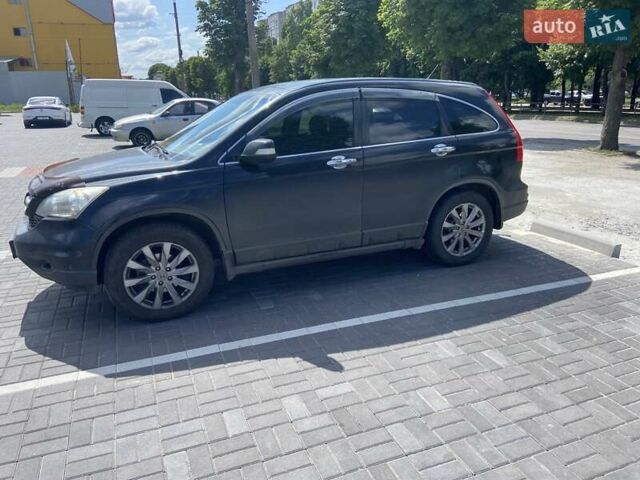 Черный Хонда СРВ, объемом двигателя 2.4 л и пробегом 280 тыс. км за 12900 $, фото 1 на Automoto.ua