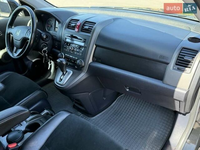 Чорний Хонда СРВ, об'ємом двигуна 2 л та пробігом 225 тис. км за 13400 $, фото 64 на Automoto.ua