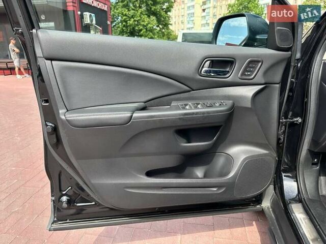 Черный Хонда СРВ, объемом двигателя 2.2 л и пробегом 181 тыс. км за 18100 $, фото 25 на Automoto.ua