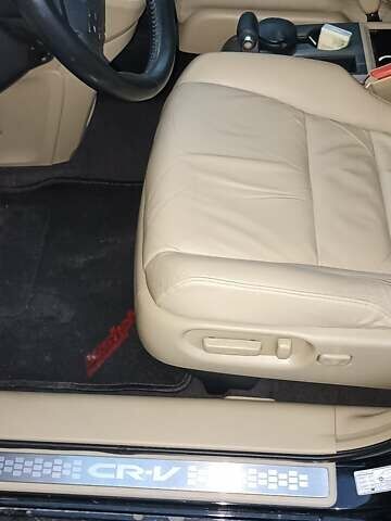 Черный Хонда СРВ, объемом двигателя 2.2 л и пробегом 233 тыс. км за 16700 $, фото 2 на Automoto.ua