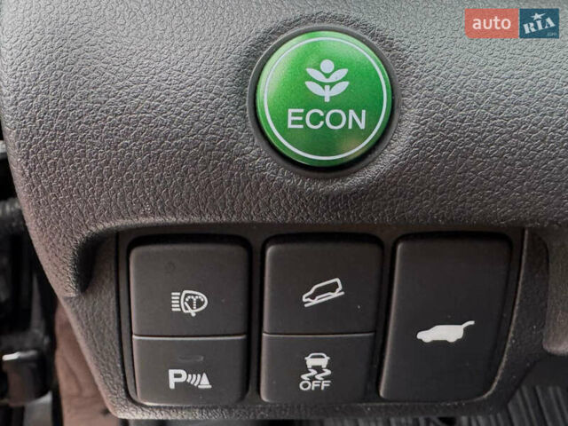 Черный Хонда СРВ, объемом двигателя 2.2 л и пробегом 182 тыс. км за 17200 $, фото 15 на Automoto.ua