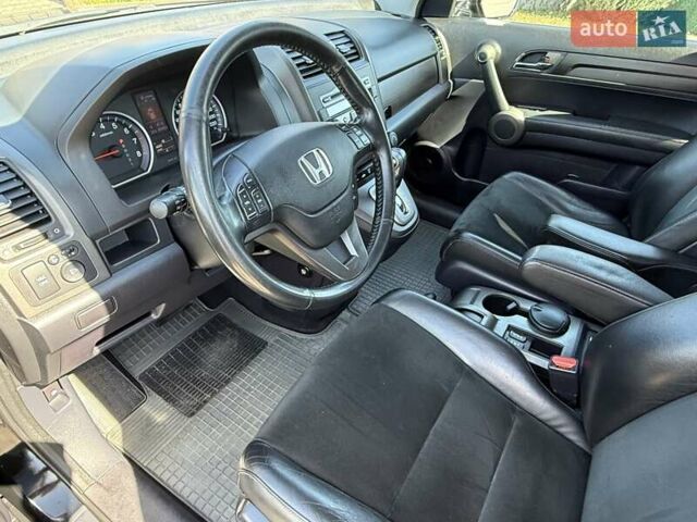 Черный Хонда СРВ, объемом двигателя 2 л и пробегом 225 тыс. км за 13400 $, фото 50 на Automoto.ua