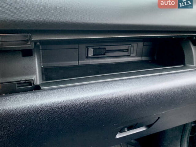 Черный Хонда СРВ, объемом двигателя 2.4 л и пробегом 202 тыс. км за 13700 $, фото 59 на Automoto.ua