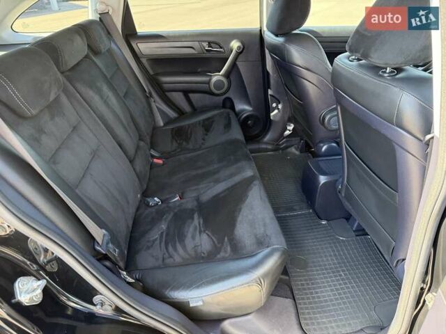 Чорний Хонда СРВ, об'ємом двигуна 2 л та пробігом 225 тис. км за 13400 $, фото 59 на Automoto.ua