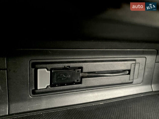 Черный Хонда СРВ, объемом двигателя 2.4 л и пробегом 202 тыс. км за 13700 $, фото 62 на Automoto.ua