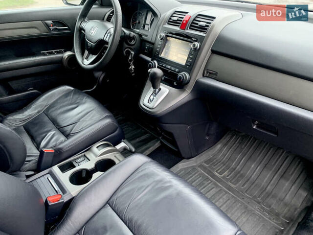 Черный Хонда СРВ, объемом двигателя 2.4 л и пробегом 202 тыс. км за 13700 $, фото 35 на Automoto.ua