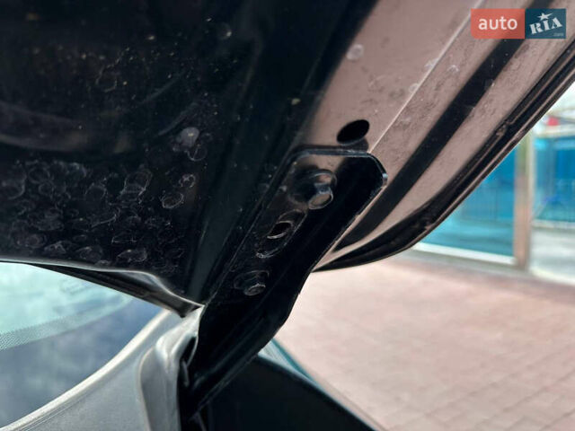 Черный Хонда СРВ, объемом двигателя 2.2 л и пробегом 182 тыс. км за 17200 $, фото 38 на Automoto.ua