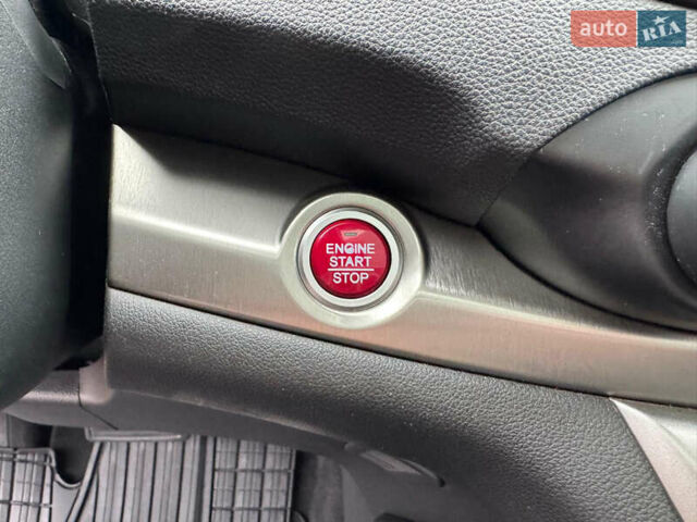 Черный Хонда СРВ, объемом двигателя 2.2 л и пробегом 182 тыс. км за 17200 $, фото 16 на Automoto.ua