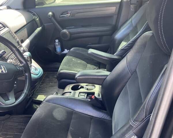 Черный Хонда СРВ, объемом двигателя 2.4 л и пробегом 280 тыс. км за 12900 $, фото 5 на Automoto.ua