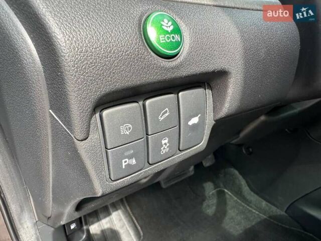 Черный Хонда СРВ, объемом двигателя 2.2 л и пробегом 181 тыс. км за 18100 $, фото 34 на Automoto.ua