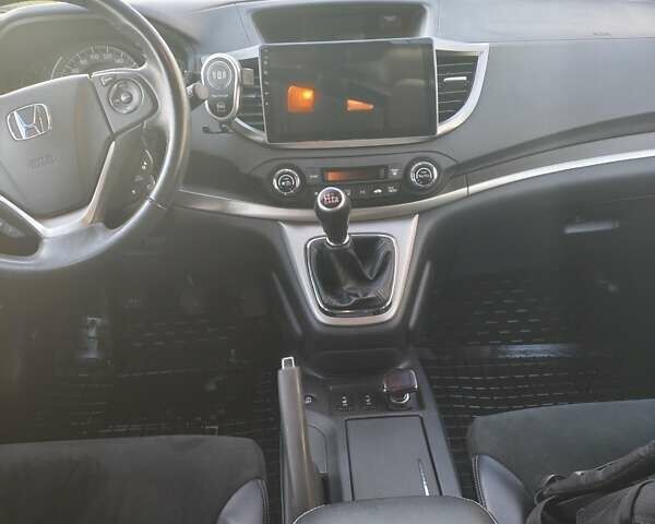 Черный Хонда СРВ, объемом двигателя 2.2 л и пробегом 220 тыс. км за 14000 $, фото 5 на Automoto.ua