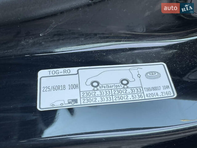 Черный Хонда СРВ, объемом двигателя 2.4 л и пробегом 158 тыс. км за 16000 $, фото 24 на Automoto.ua