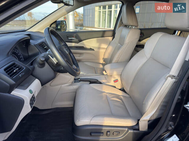 Черный Хонда СРВ, объемом двигателя 2.2 л и пробегом 135 тыс. км за 20500 $, фото 31 на Automoto.ua