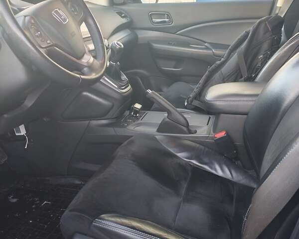 Черный Хонда СРВ, объемом двигателя 2.2 л и пробегом 220 тыс. км за 14000 $, фото 9 на Automoto.ua