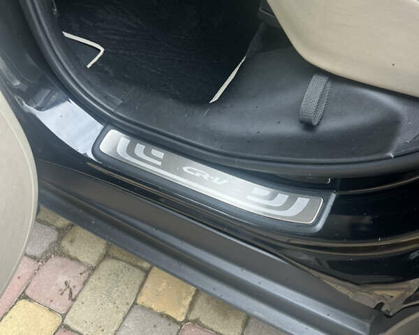 Черный Хонда СРВ, объемом двигателя 2.2 л и пробегом 225 тыс. км за 18000 $, фото 7 на Automoto.ua