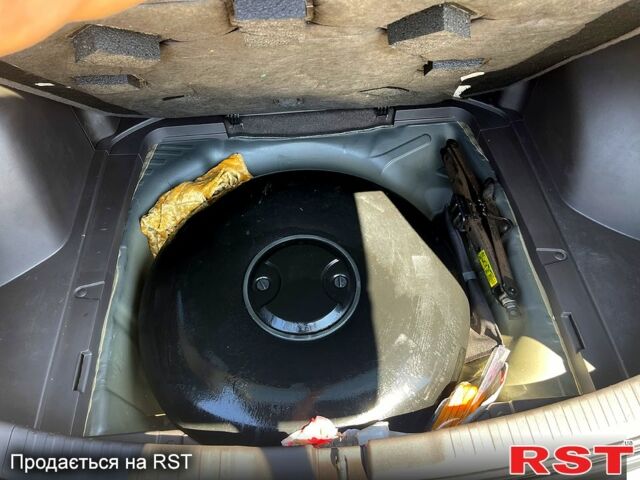 Черный Хонда СРВ, объемом двигателя 2.4 л и пробегом 153 тыс. км за 16500 $, фото 7 на Automoto.ua