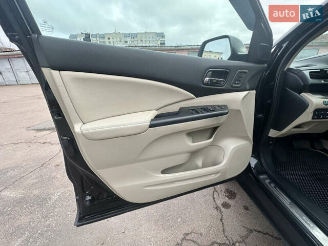 Чорний Хонда СРВ, об'ємом двигуна 2.2 л та пробігом 172 тис. км за 16600 $, фото 7 на Automoto.ua