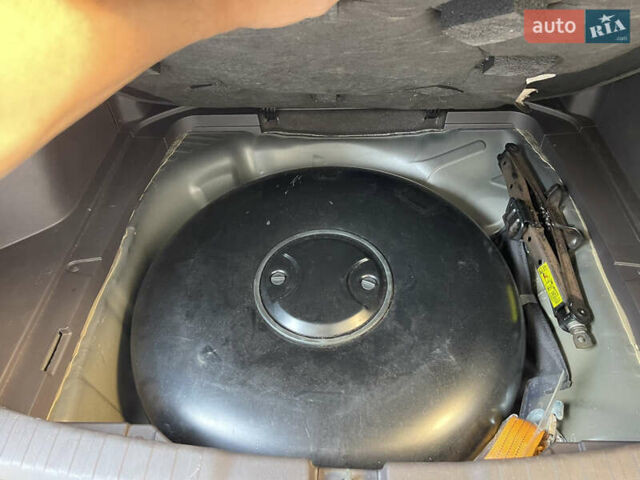 Черный Хонда СРВ, объемом двигателя 2.4 л и пробегом 158 тыс. км за 16000 $, фото 18 на Automoto.ua