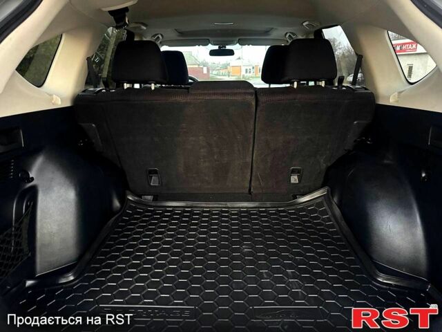 Черный Хонда СРВ, объемом двигателя 2.4 л и пробегом 219 тыс. км за 13450 $, фото 9 на Automoto.ua