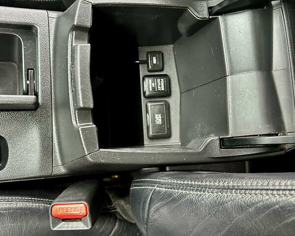 Черный Хонда СРВ, объемом двигателя 2.2 л и пробегом 207 тыс. км за 16485 $, фото 30 на Automoto.ua