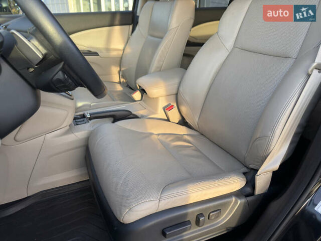 Черный Хонда СРВ, объемом двигателя 2.2 л и пробегом 135 тыс. км за 20500 $, фото 32 на Automoto.ua