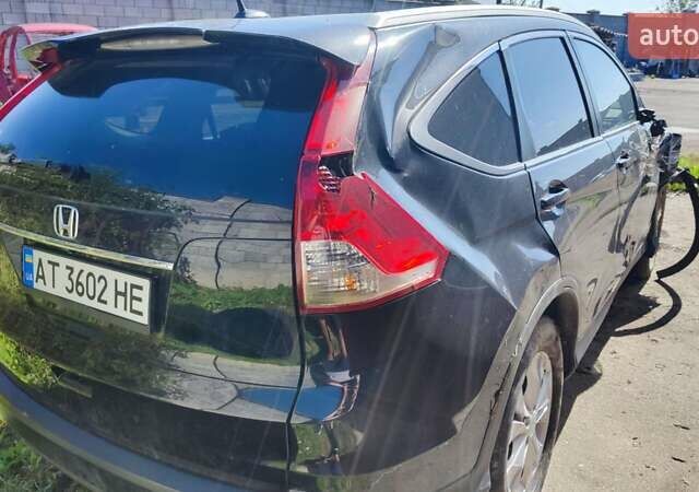 Черный Хонда СРВ, объемом двигателя 2.35 л и пробегом 135 тыс. км за 6000 $, фото 16 на Automoto.ua