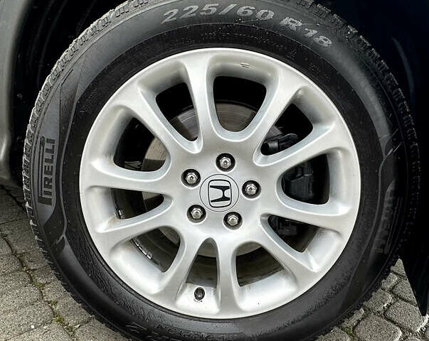 Черный Хонда СРВ, объемом двигателя 2.2 л и пробегом 207 тыс. км за 16485 $, фото 19 на Automoto.ua