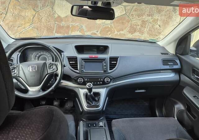 Черный Хонда СРВ, объемом двигателя 1.6 л и пробегом 238 тыс. км за 15400 $, фото 9 на Automoto.ua