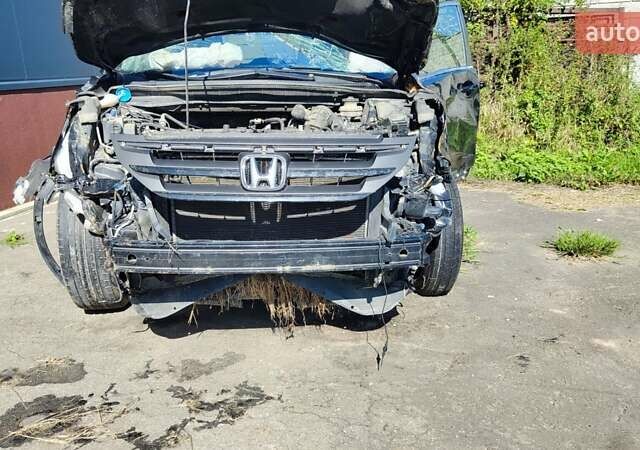 Черный Хонда СРВ, объемом двигателя 2.35 л и пробегом 135 тыс. км за 6000 $, фото 12 на Automoto.ua