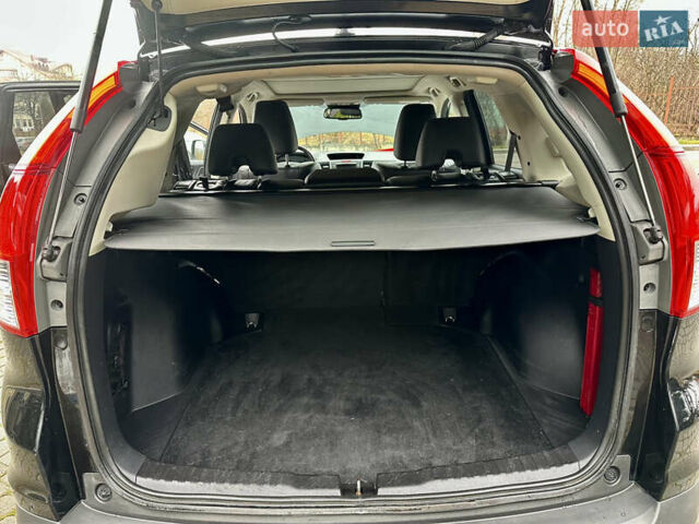 Черный Хонда СРВ, объемом двигателя 2.2 л и пробегом 207 тыс. км за 16485 $, фото 38 на Automoto.ua