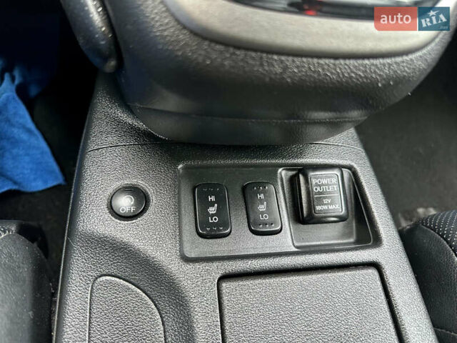 Черный Хонда СРВ, объемом двигателя 2.2 л и пробегом 207 тыс. км за 16485 $, фото 48 на Automoto.ua