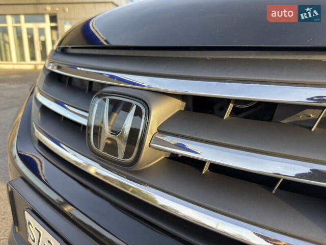 Черный Хонда СРВ, объемом двигателя 2.2 л и пробегом 135 тыс. км за 20500 $, фото 14 на Automoto.ua