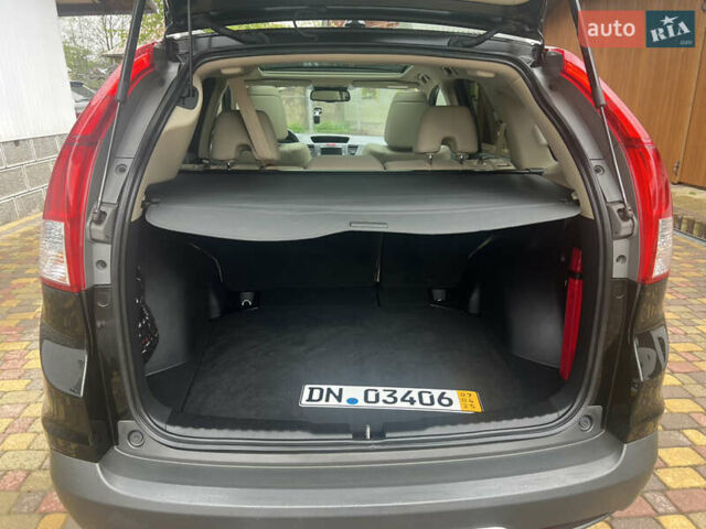 Черный Хонда СРВ, объемом двигателя 2.2 л и пробегом 225 тыс. км за 18000 $, фото 31 на Automoto.ua