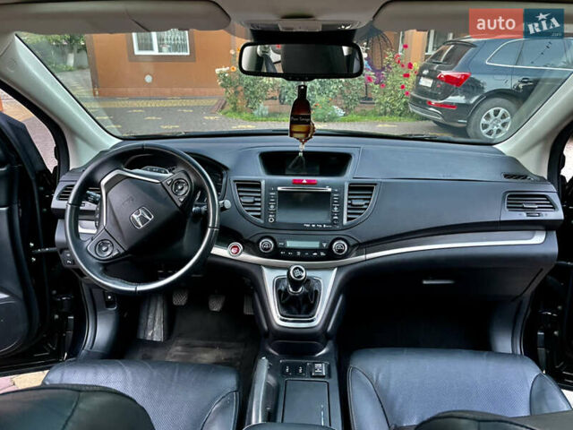 Черный Хонда СРВ, объемом двигателя 2.2 л и пробегом 170 тыс. км за 15700 $, фото 6 на Automoto.ua