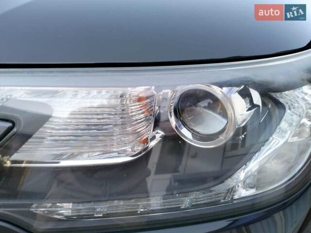 Черный Хонда СРВ, объемом двигателя 2.2 л и пробегом 255 тыс. км за 18850 $, фото 38 на Automoto.ua