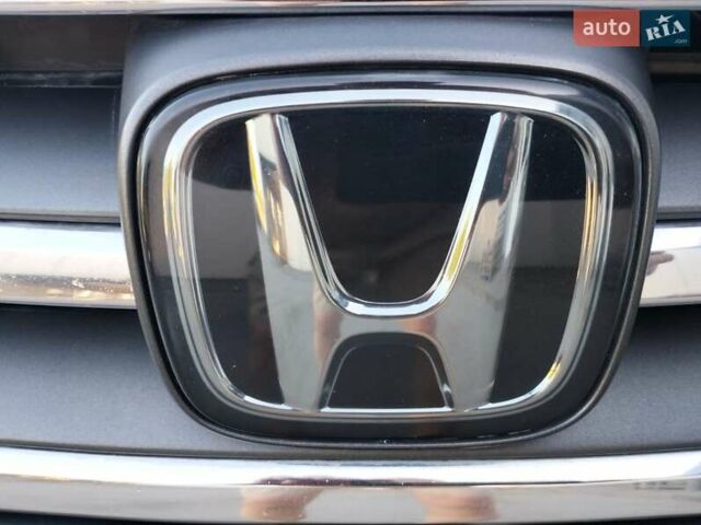 Хонда СРВ 2014 в Тернополе на Automoto.ua Черный Хонда СРВ, объемом двигателя 2.2 л и пробегом 255 тыс. км за 18850 $, фото 40 на Automoto.ua