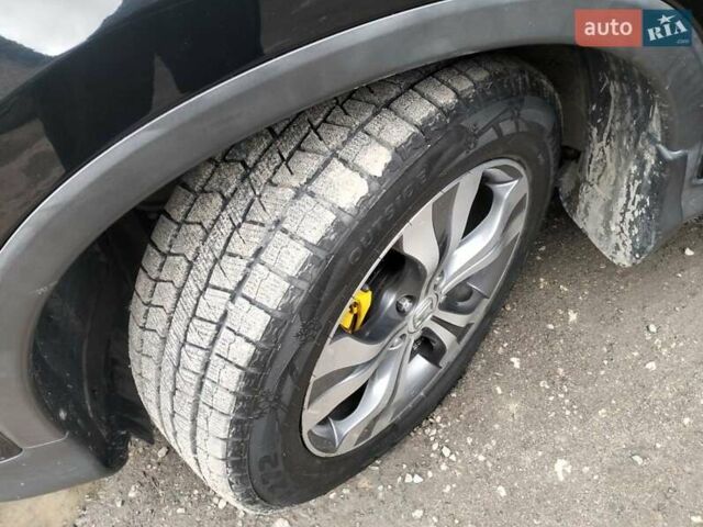 Черный Хонда СРВ, объемом двигателя 2.2 л и пробегом 255 тыс. км за 18850 $, фото 48 на Automoto.ua