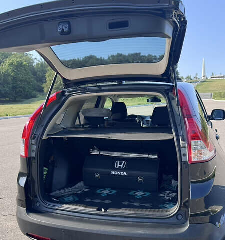 Черный Хонда СРВ, объемом двигателя 2.4 л и пробегом 151 тыс. км за 17500 $, фото 4 на Automoto.ua